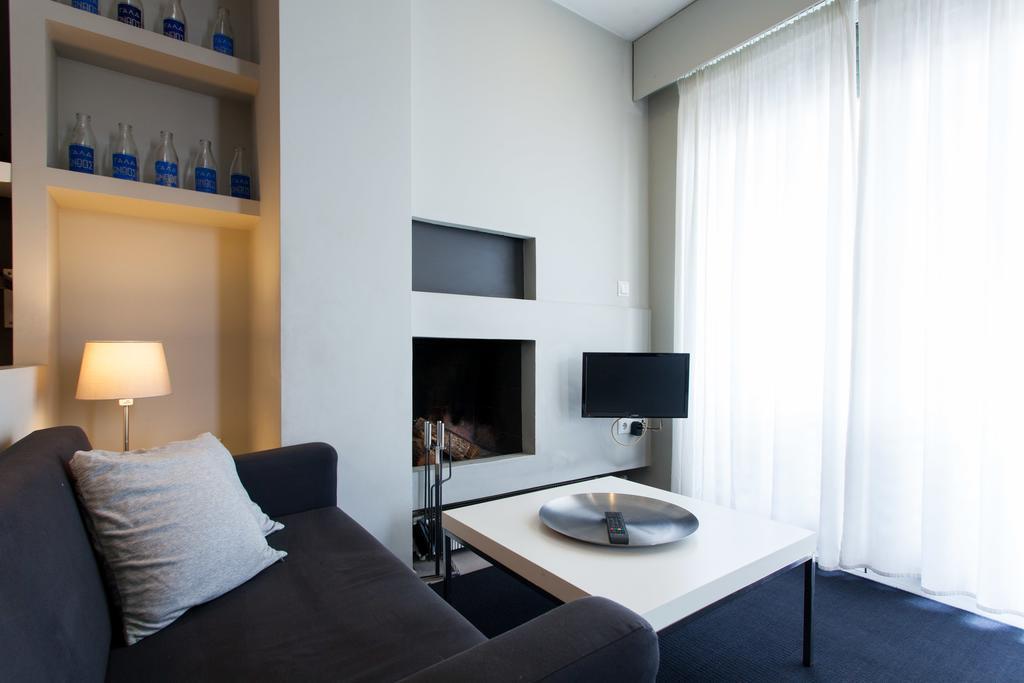 Homz Studios Neapolis Athena Bagian luar foto