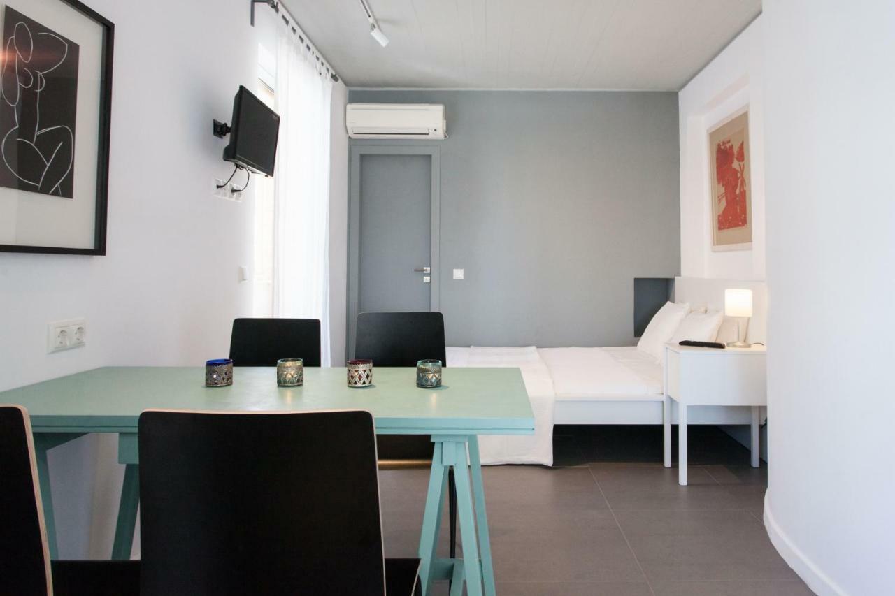 Homz Studios Neapolis Athena Bagian luar foto